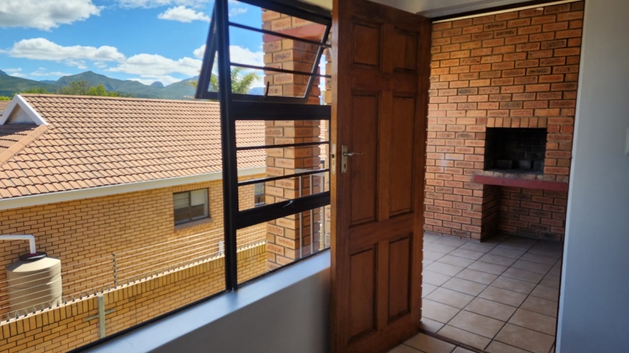 To Let 2 Bedroom Property for Rent in George East Western Cape